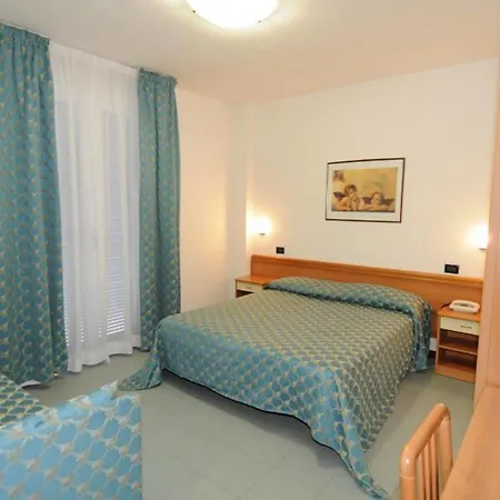 Hotell Thea Bellaria-Igea Marina